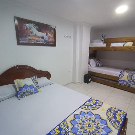 Hotel Eterna Primavera Меделин Екстериор снимка