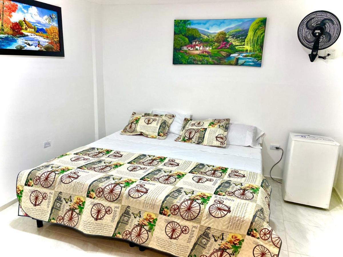 Hotel Eterna Primavera Меделин Екстериор снимка