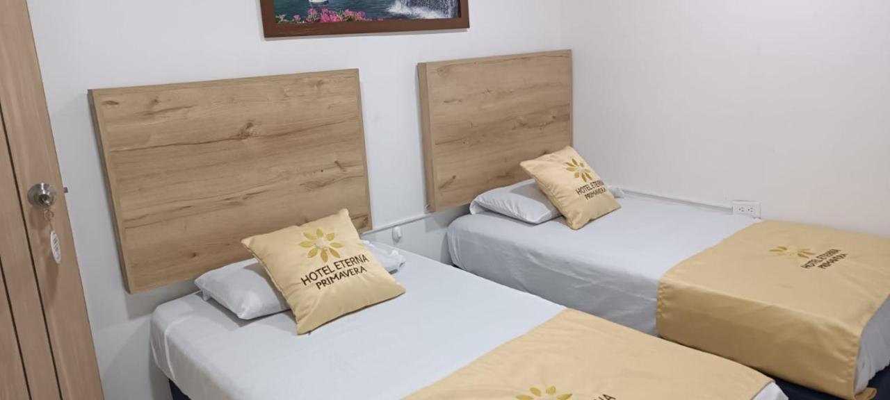 Hotel Eterna Primavera Меделин Екстериор снимка